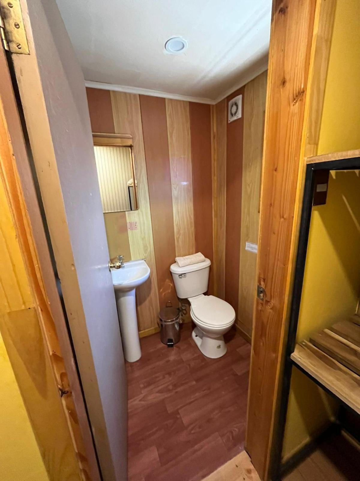 Umantue Hostel Panguipulli Eksteriør bilde